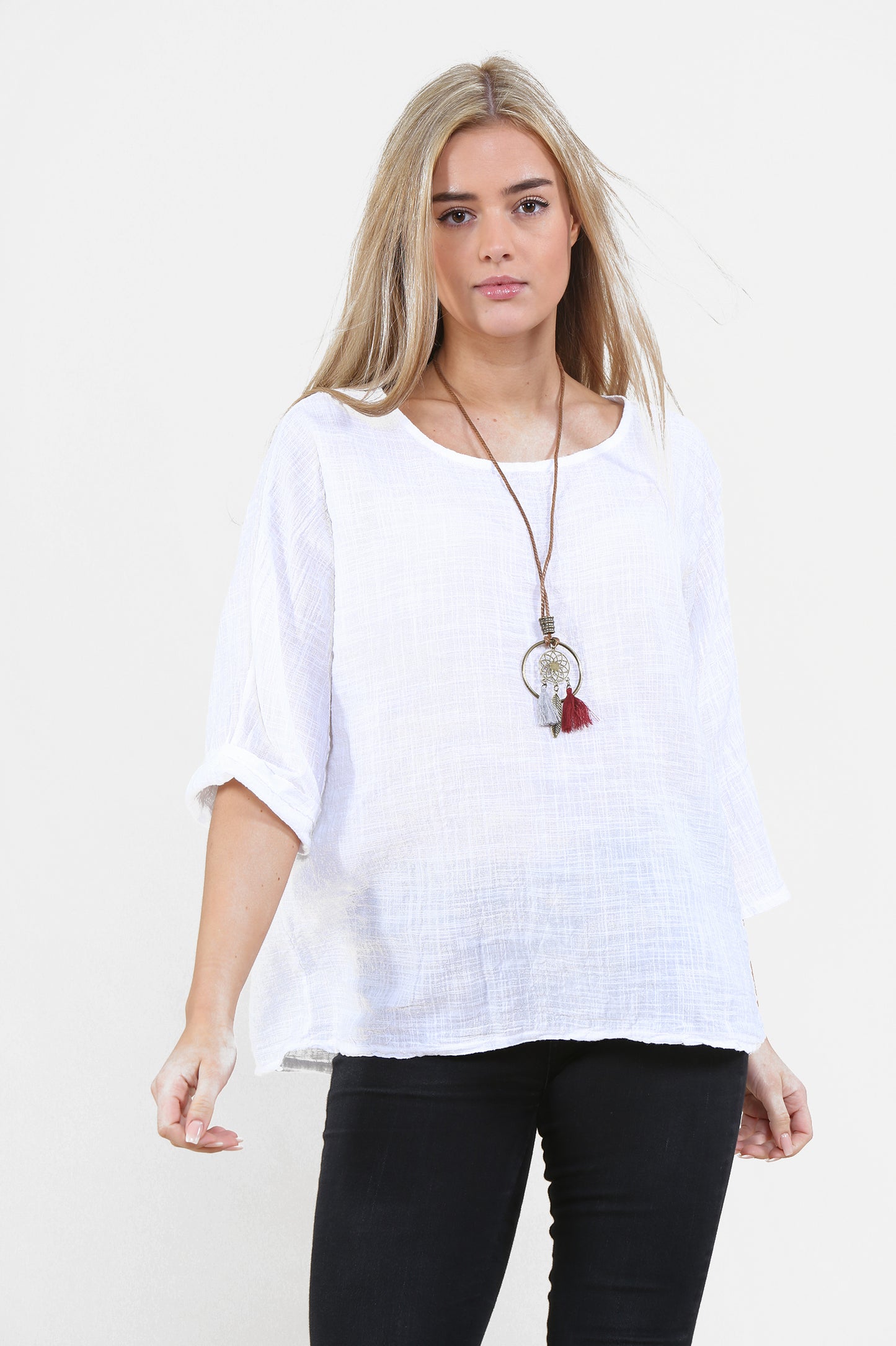 Women White Italian Cotton Top with Necklace